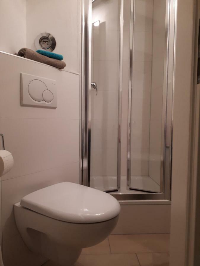 Bodensee Ferienwohnung Claudia 4 Фрідріхсгафен Екстер'єр фото